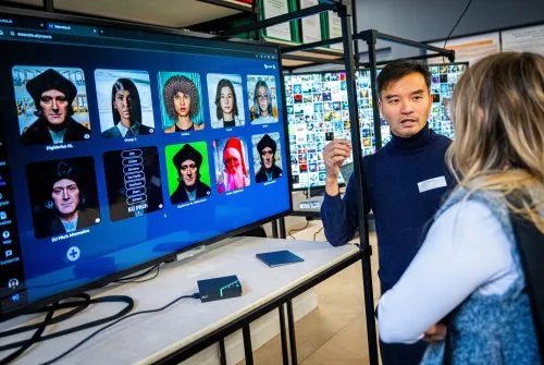 Mao Lin Liao presenting digital humans during the ECDA project